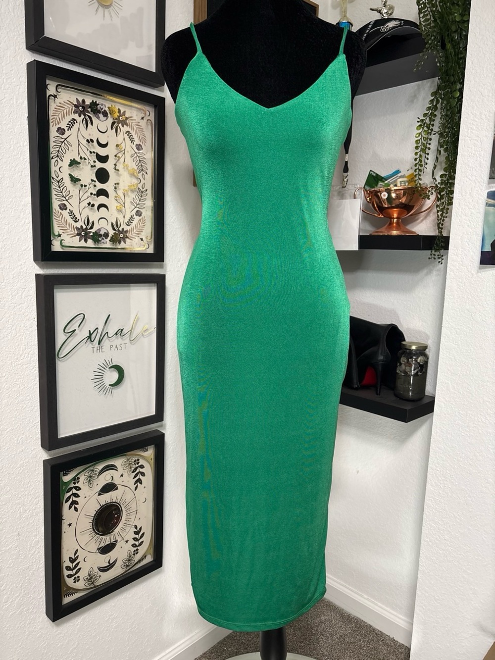 Y2K Charmed Hearts Emerald Kelly Green Sleeveless Cutout Dress Size Medium